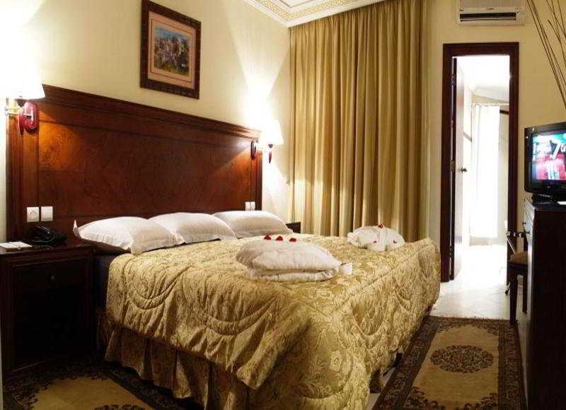 Hotel Mogador Express Gueliz Marrakesh Esterno foto